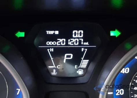 2011 Hyundai Elantra Gls (Ulsan Plant) z USA, uszkodzony, nr VIN KMHDH4AEXBU112484